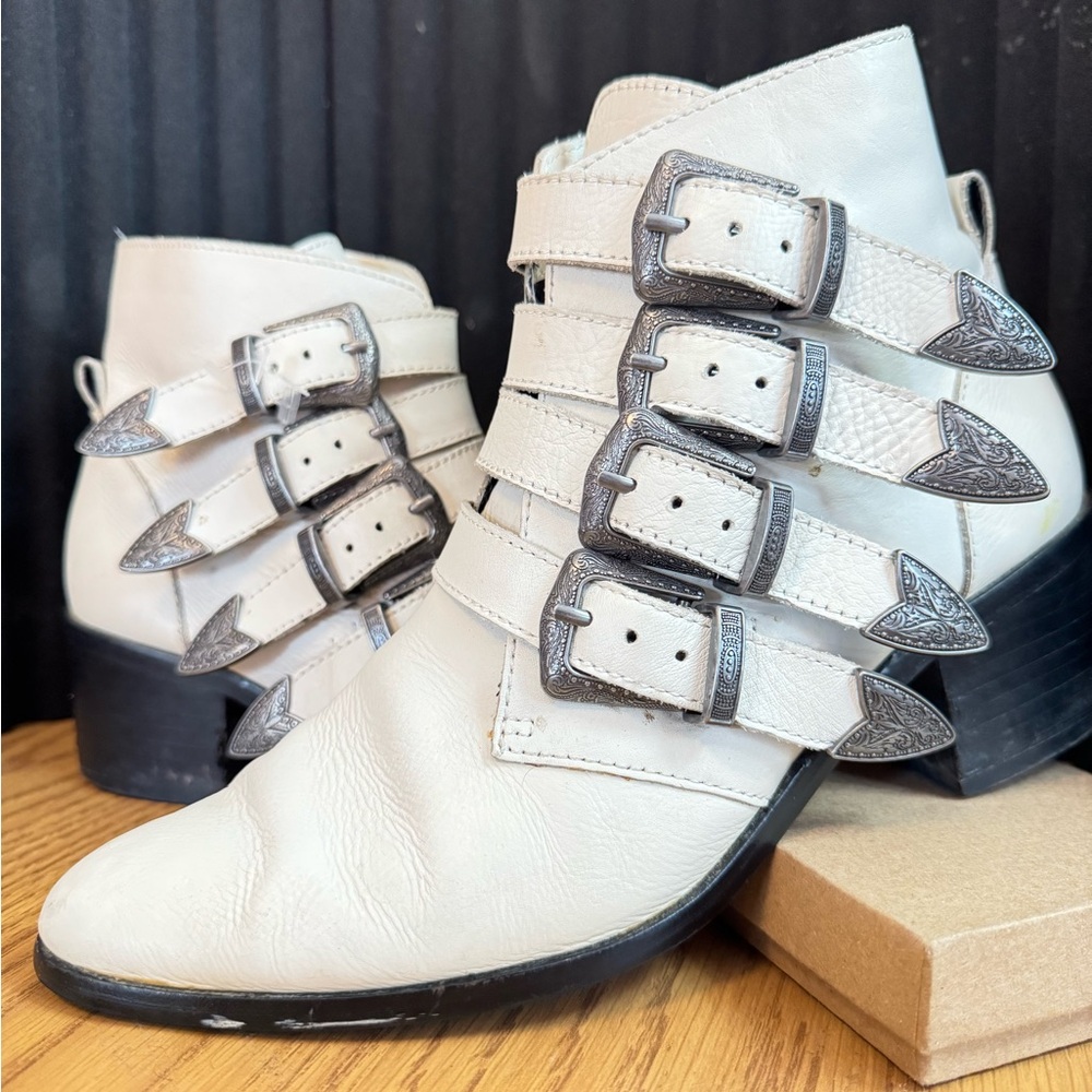 Billey White Leather Belted Ankle Booties Steve Madden
